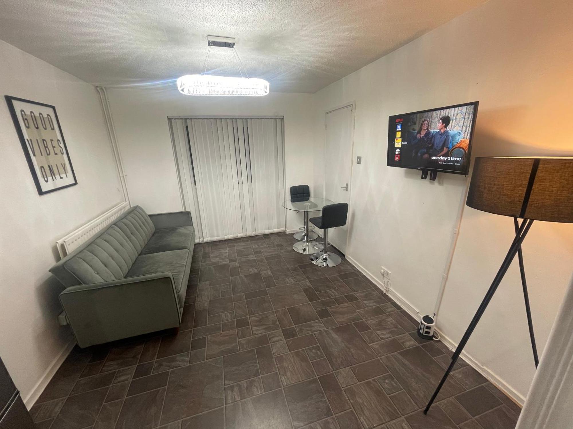 New! 4 Bedroom London House With Garden And Lawn Zewnętrze zdjęcie